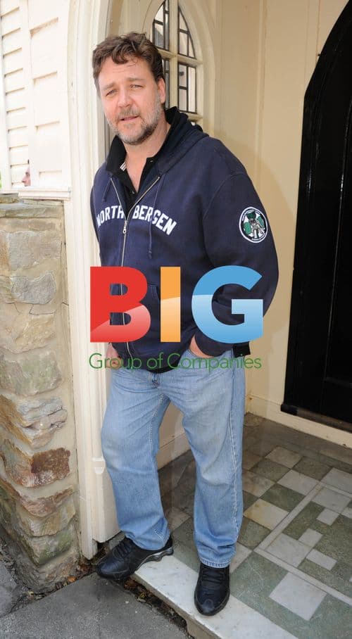 Russell Crowe Speaks to Drama Students