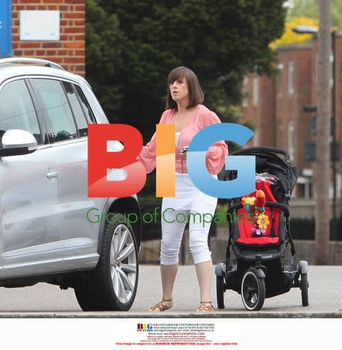 Natalie Cassidy Grabs Lunch with Friends