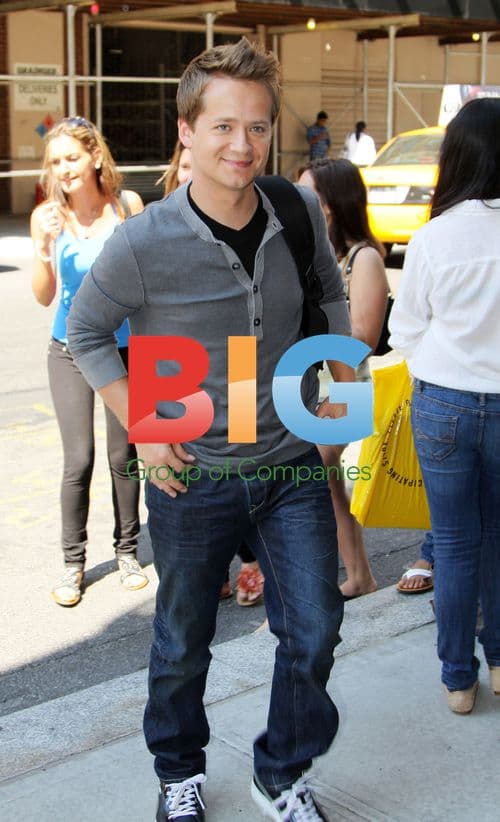 Jason Earles in Manhattan, NYC