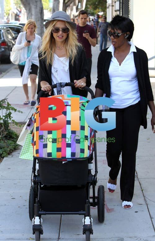 Rachel Zoe shopping in Beverly Hills