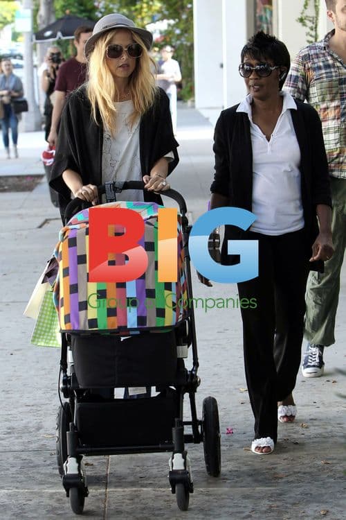 Rachel Zoe Shopping on Robertson Blvd