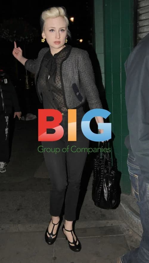 Reg Travis Spotted with Mystery Blonde in Soho