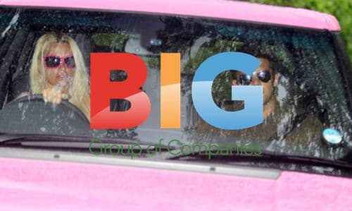 Katie Price and Boyfriend Leandro in Pink Range Rover