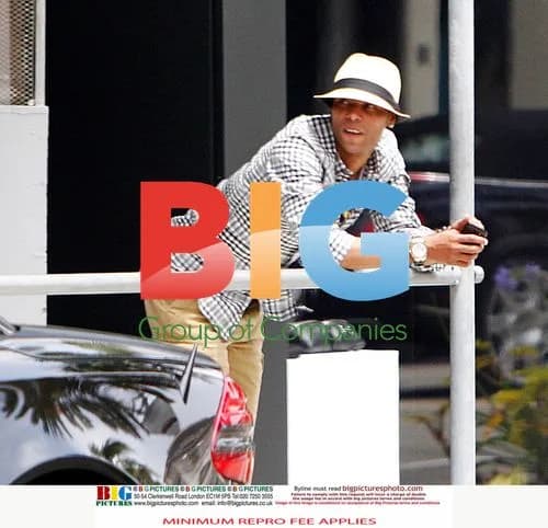 Ashley Cole and friends shop in LA