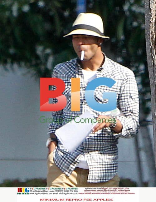 Ashley Cole and friends shop in LA