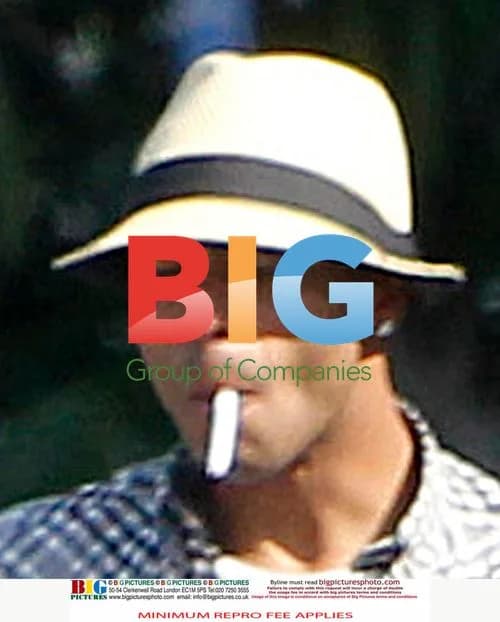 Ashley Cole and friends shop in LA