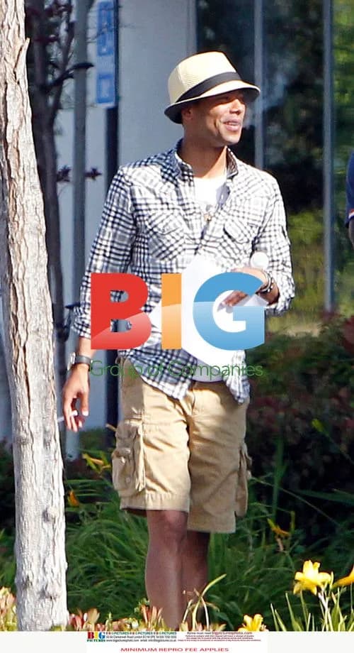 Ashley Cole and friends shopping in LA