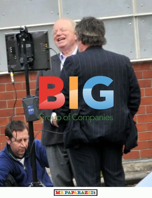Gregor Fisher and John Sergeant filming 'Rab C Nesbitt'