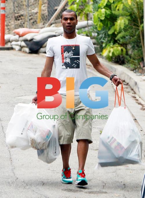 Ashley Cole Enjoys Casual Time Off in California