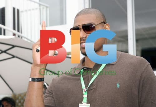 Andrew Bynum Meets McLaren Executives