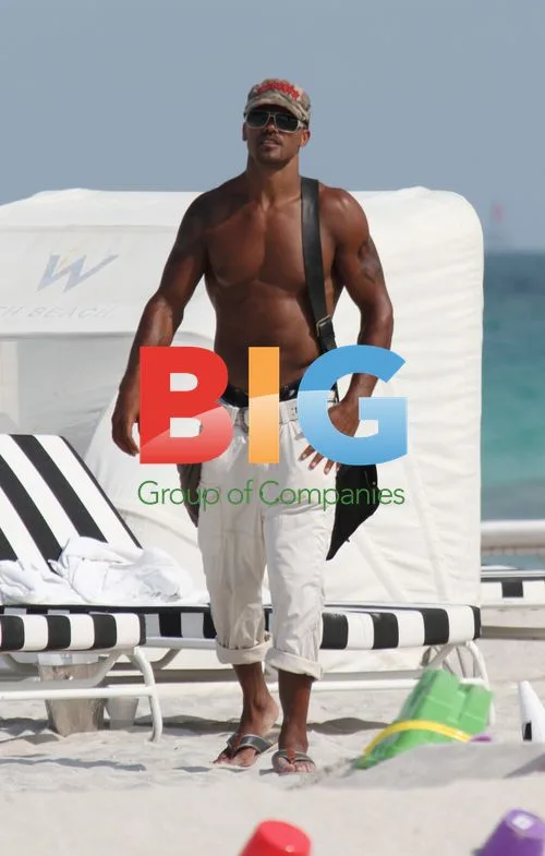Shemar Moore at the Beach in Miami