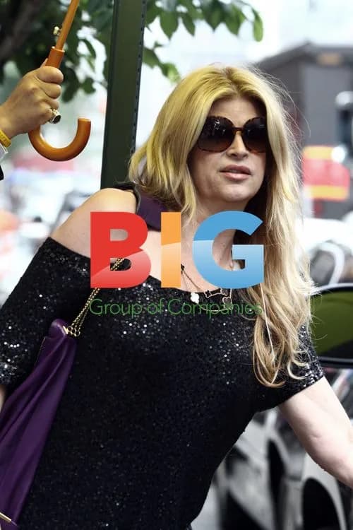 Kirstie Alley Leaving Tribeca Hotel