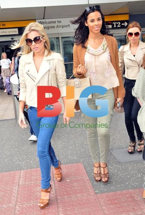 The Saturdays Arrive at Glasgow Airport