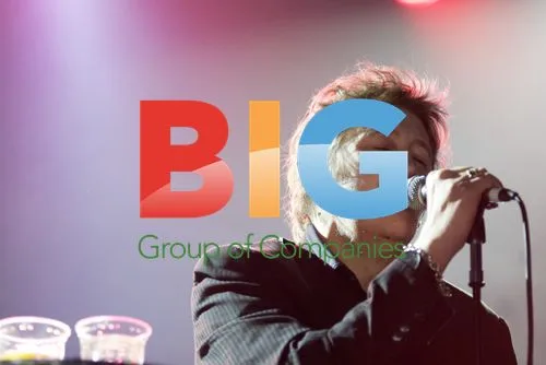 Shane McGowan Performing at London Feis Festival