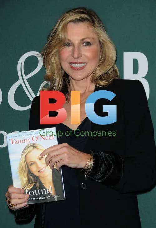 Tatum O'Neal Book Signing at Barnes & Noble