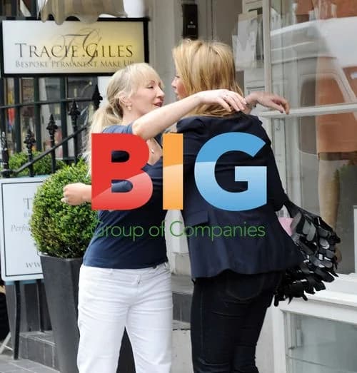 Lauren Goodger Visits Makeup Specialist