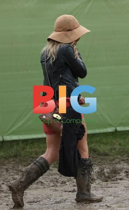Caroline Flack at 2011 Glastonbury Festival