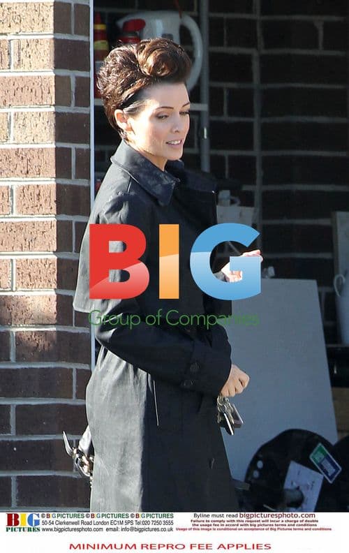 Dannii Minogue Leaves Home in Heels