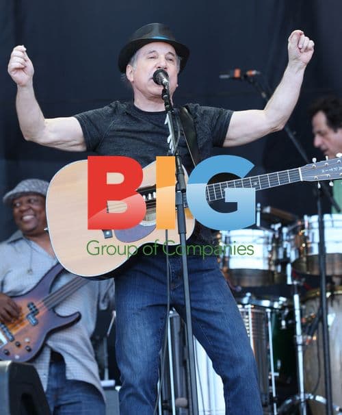 Paul Simon Performs at Glastonbury