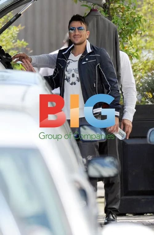 Peter Andre Leaves QVC Studios