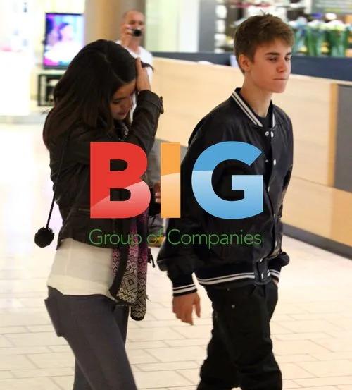 Justin Bieber Celebrates Birthday with Selena Gomez
