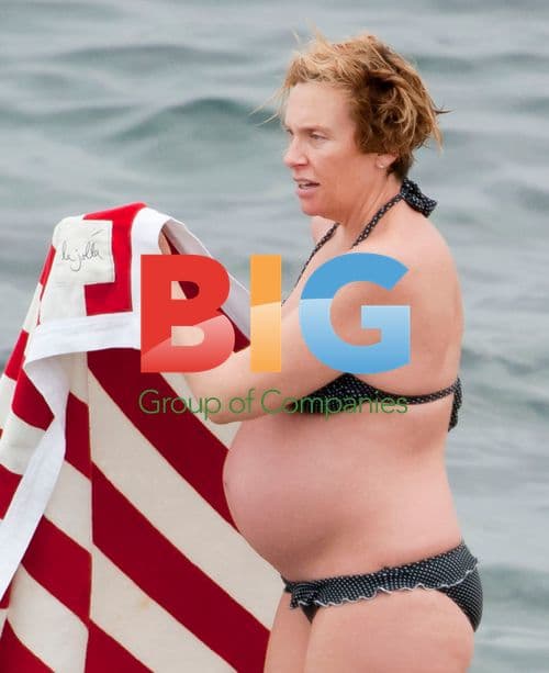 Pregnant Toni Collette Swimming in Sydney