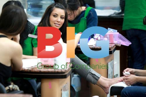 Kim Kardashian Out for Errands in LA