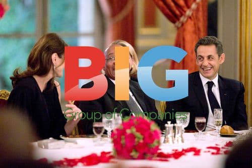 Carla Bruni-Sarkozy, Nicolas Sarkozy and Jacob Zuma at Elysee Palace Dinner