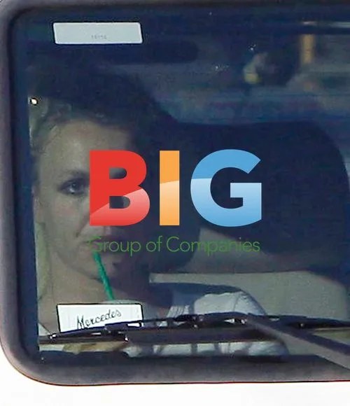 Britney Spears Leaves Starbucks After Studio Session