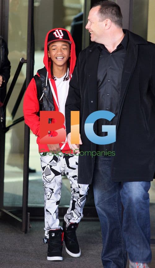 Jaden Smith Leaving Hotel Before Bieber Concert