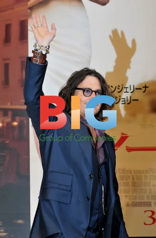 Johnny Depp at Japan Premiere of "The Tourist"