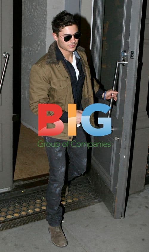 Zac Efron Shopping in NYC