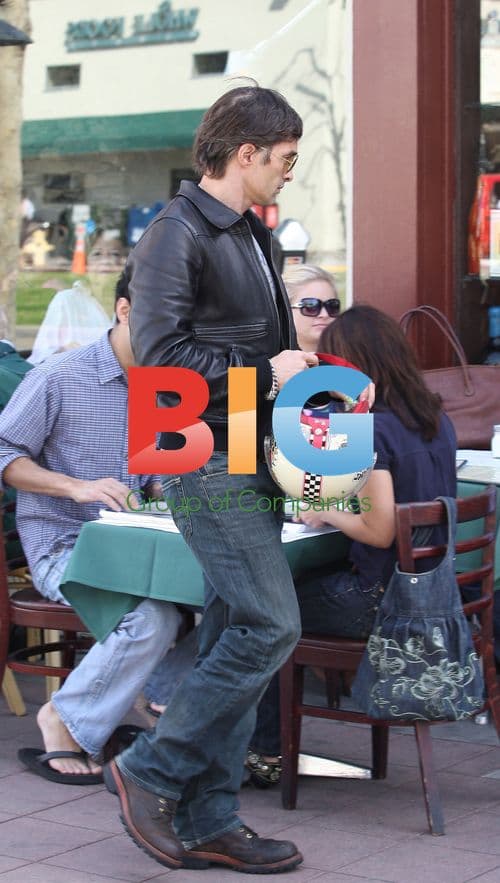 Halle Berry and Olivier Martinez leaving restaurant on motorcycle