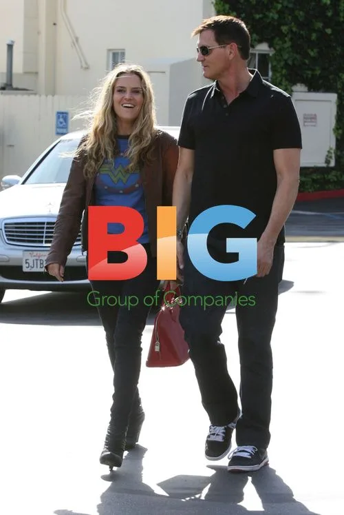 Brooke Mueller Spotted with Mystery Man