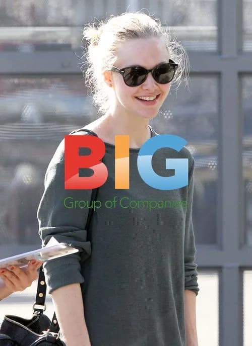 Amanda Seyfried Gets Audi Serviced