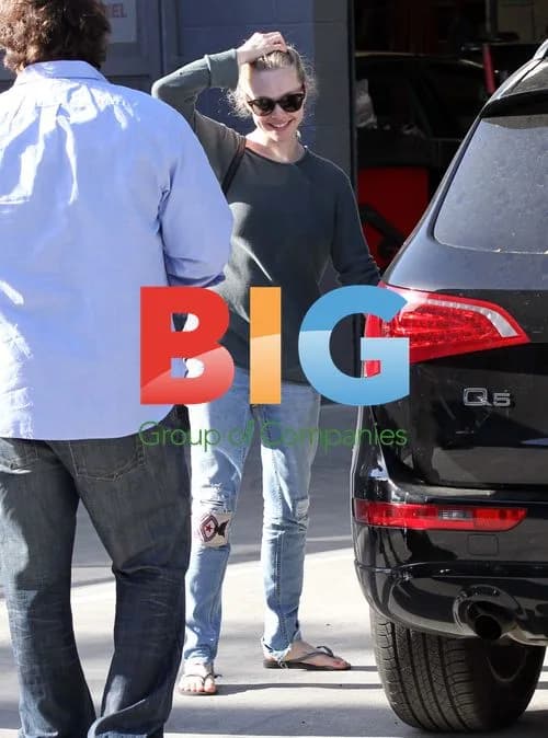 Amanda Seyfried gets Audi serviced