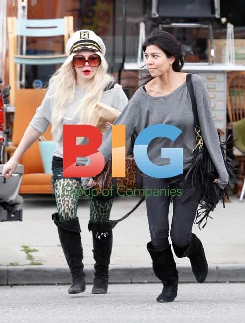 Kourtney Kardashian Shopping in LA