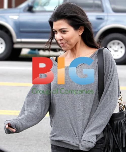 Kourtney Kardashian Shopping at Antique Store
