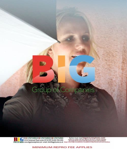 Britney Spears Arrives at Studio with No Makeup