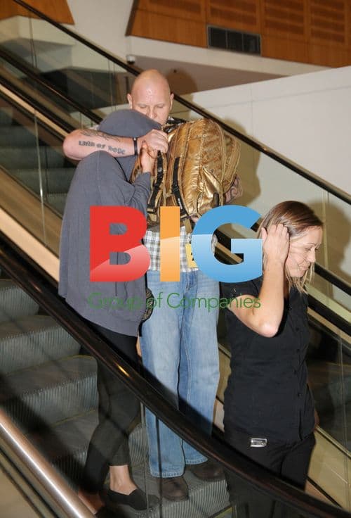 Kesha Arrives in Sydney