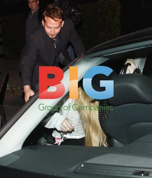 Lindsay Lohan Leaving The Otheroom Bar