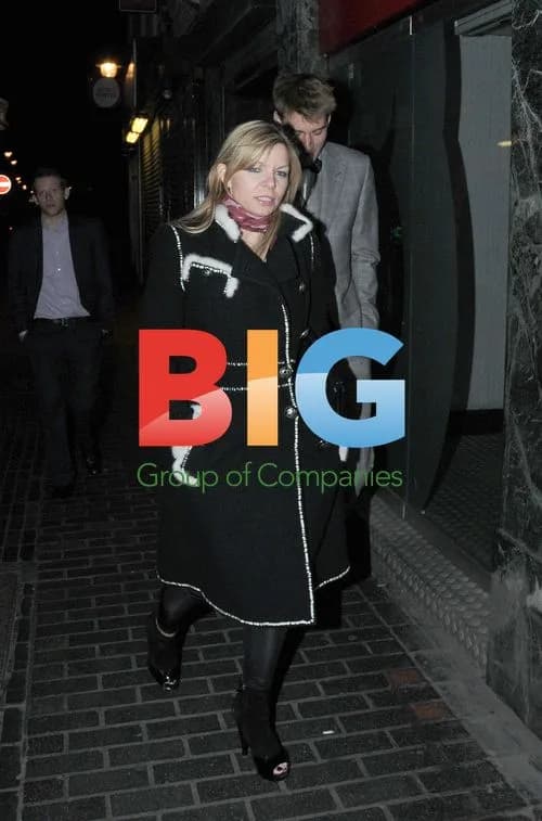 Nicklas Bendtner out with mystery woman