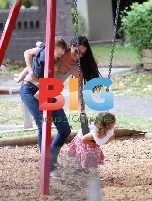 Erica Packer and Kids at Sydney Park