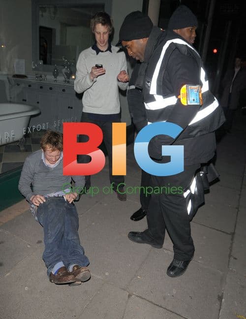 Princesses Beatrice and Eugenie at Nightclub