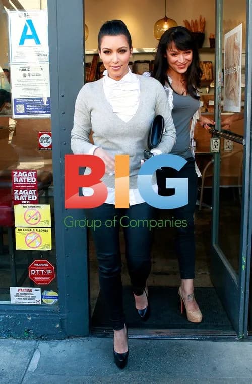 Kim Kardashian at BreadBar in Beverly Hills