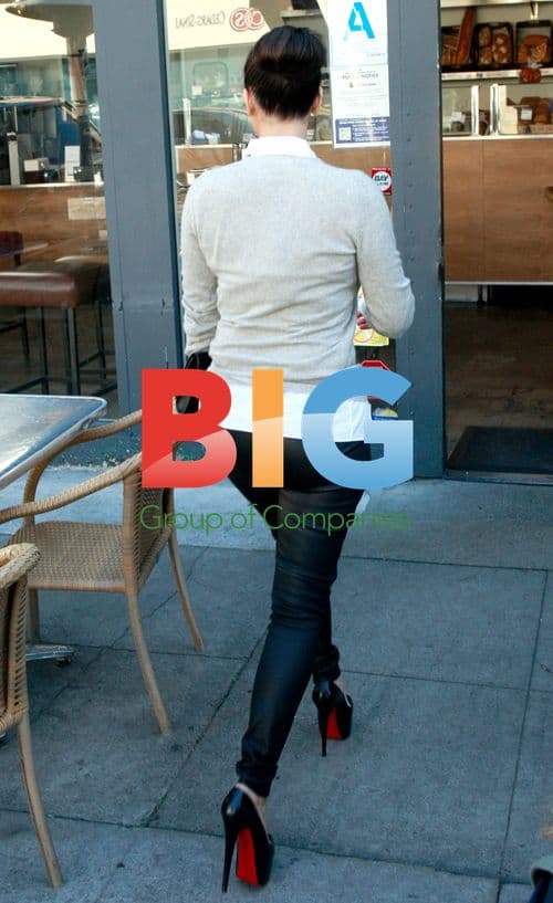 Kim Kardashian at BreadBar in Beverly Hills