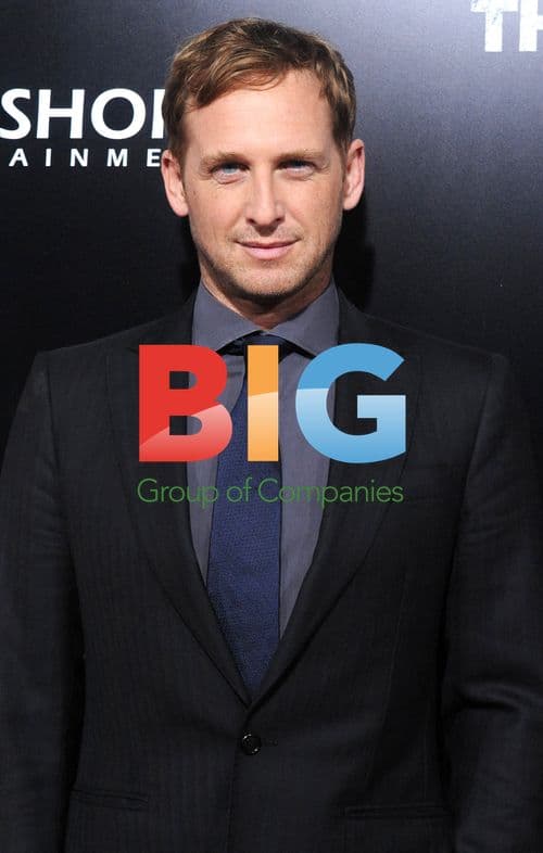 Josh Lucas at 'The Lincoln Lawyer' Premiere