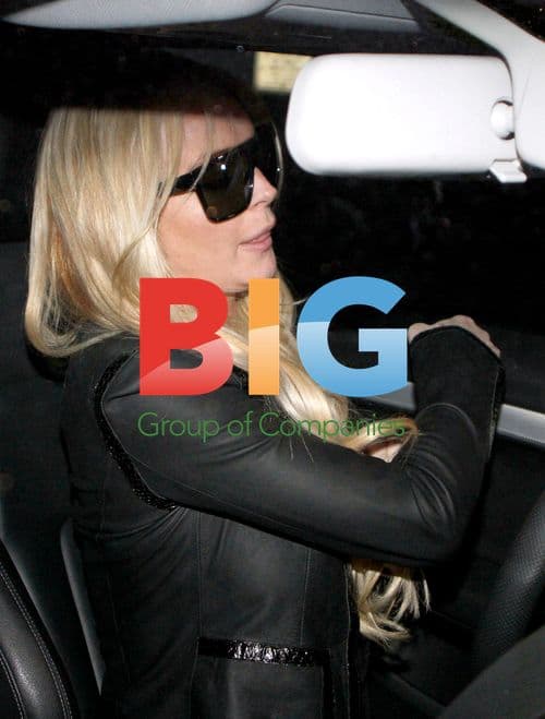 Lindsay Lohan Leaving Hair Salon