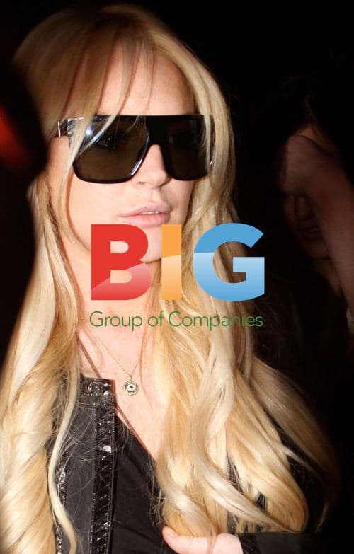 Lindsay Lohan Leaving Hair Salon