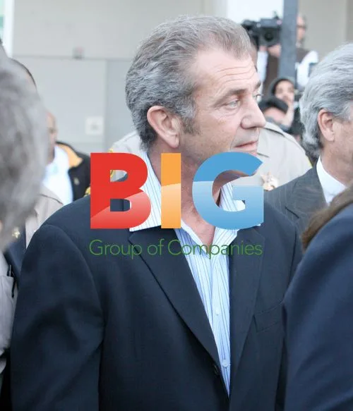 Mel Gibson Arrives for Court Hearing